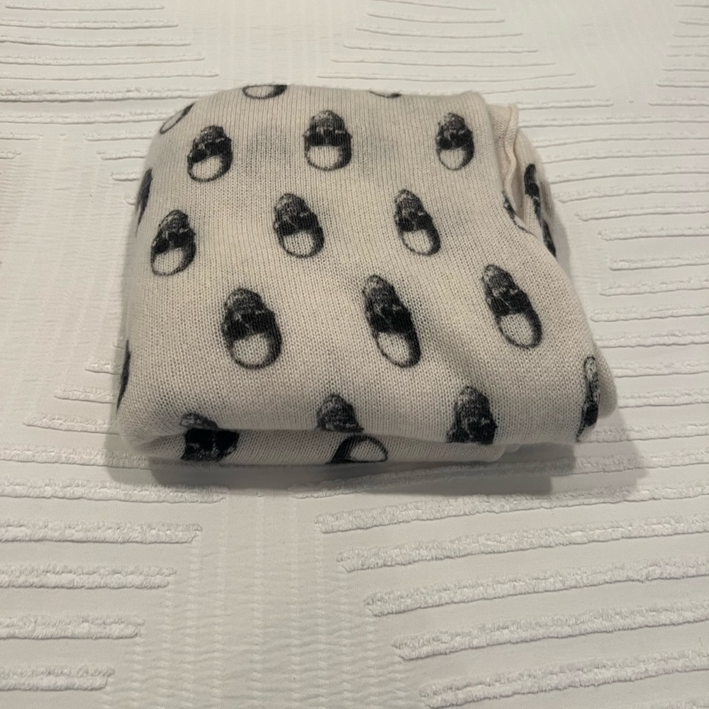 Skull cashmere scarf